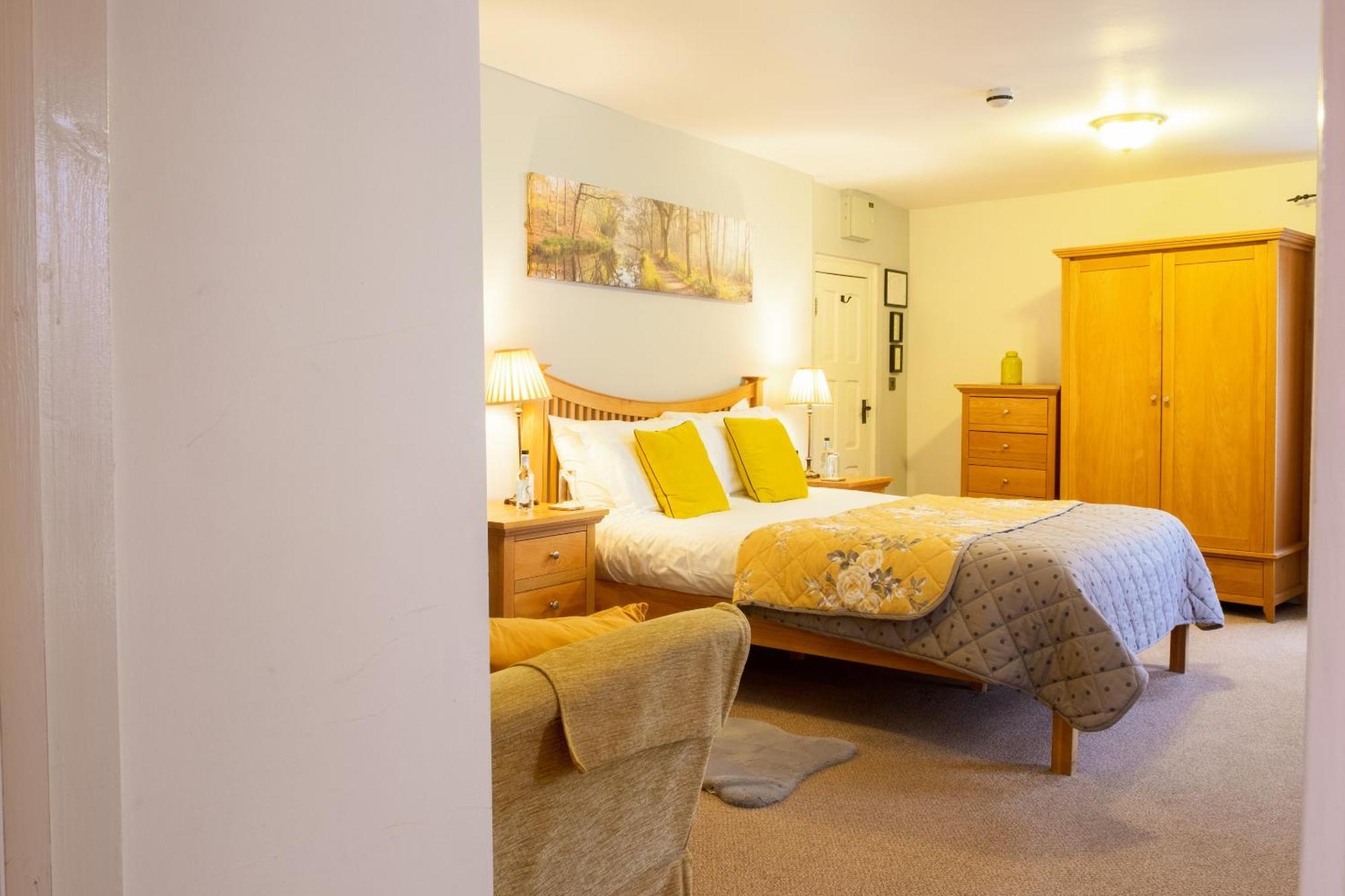 Kings Arms Hotel Abergavenny Kamer foto